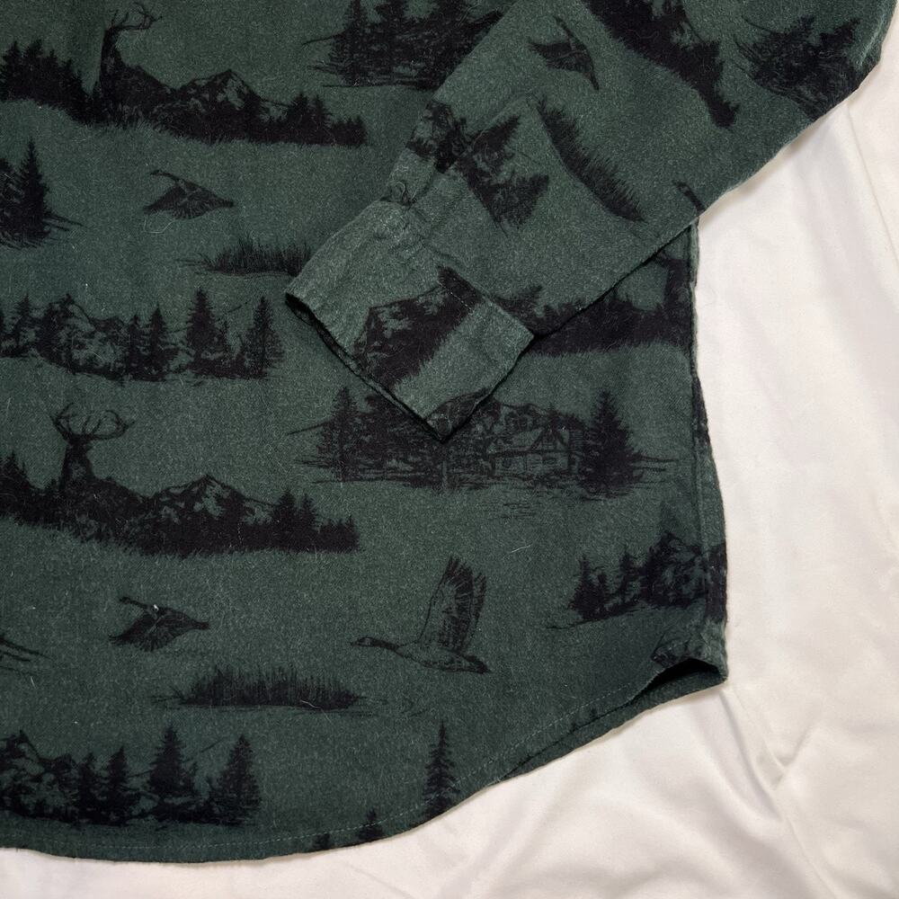 Chaps Performance Flannel Shirt Men's Size M Green Soft Hunting Deer Duck Cabin - Picture 12 of 13